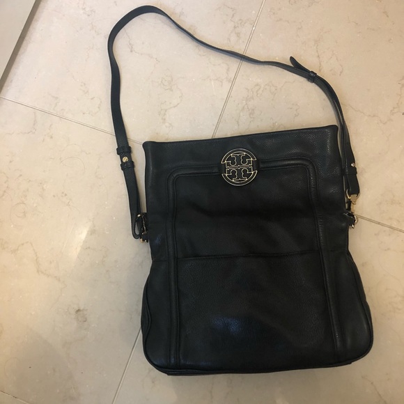 Authentic Tory Burch Shoulder Bag - Picture 3 of 11